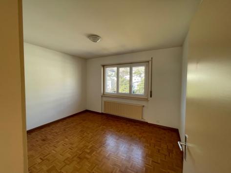 Sierre, Vallese - Ultimo piano 3.5 Stanze 83.67 m2 CHF 340'000.-